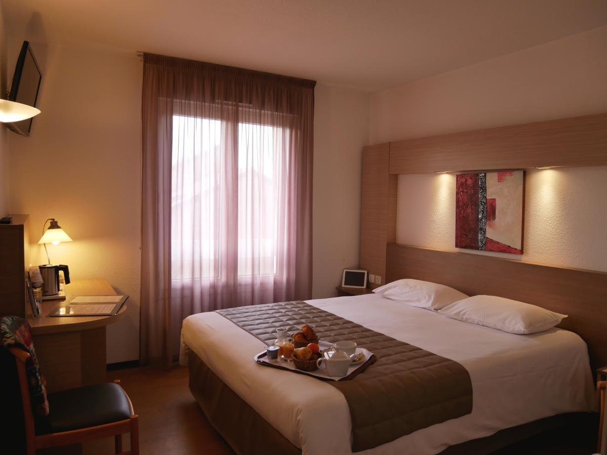 Cevenol Hotel Millau Exteriör bild